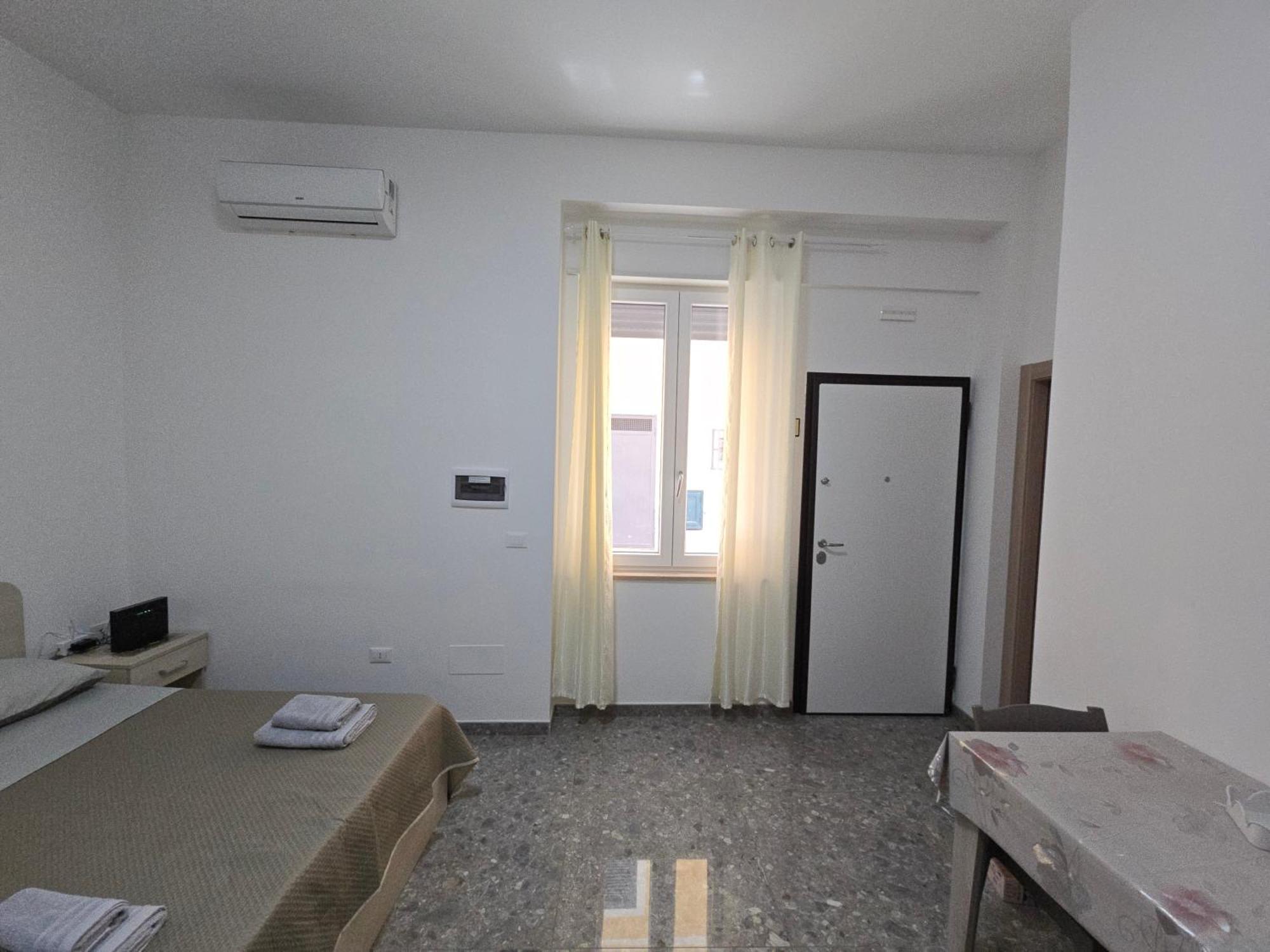 Bed and Breakfast Da Massimo 1 Marina di Schiavonea Exterior foto